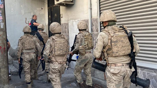 İstanbul'da terör operasyonu: 39 gözaltı