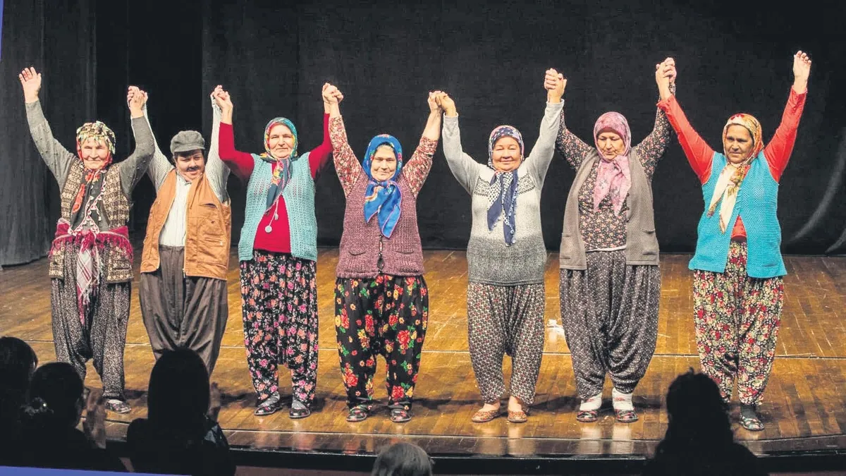 ‘Anne elimi bırakma’