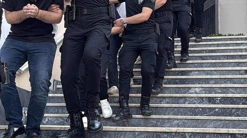 Sermaye piyasası işlemleri soruşturmalarında 14 şüpheli gözaltına alındı