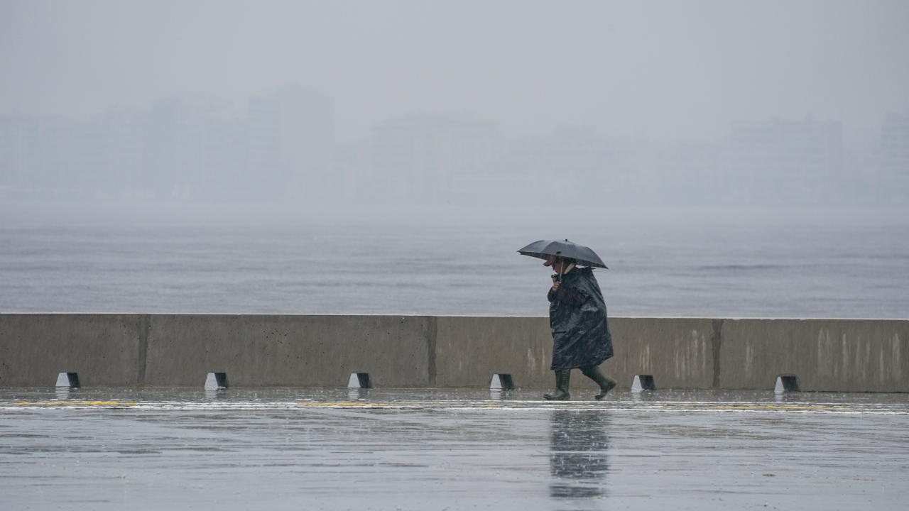 Meteorolojiden gök gürültülü sağanak uyarısı