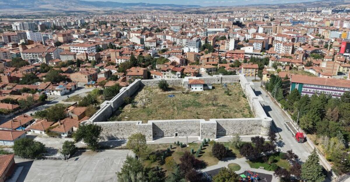 Çorum Kalesi turizme açılacak