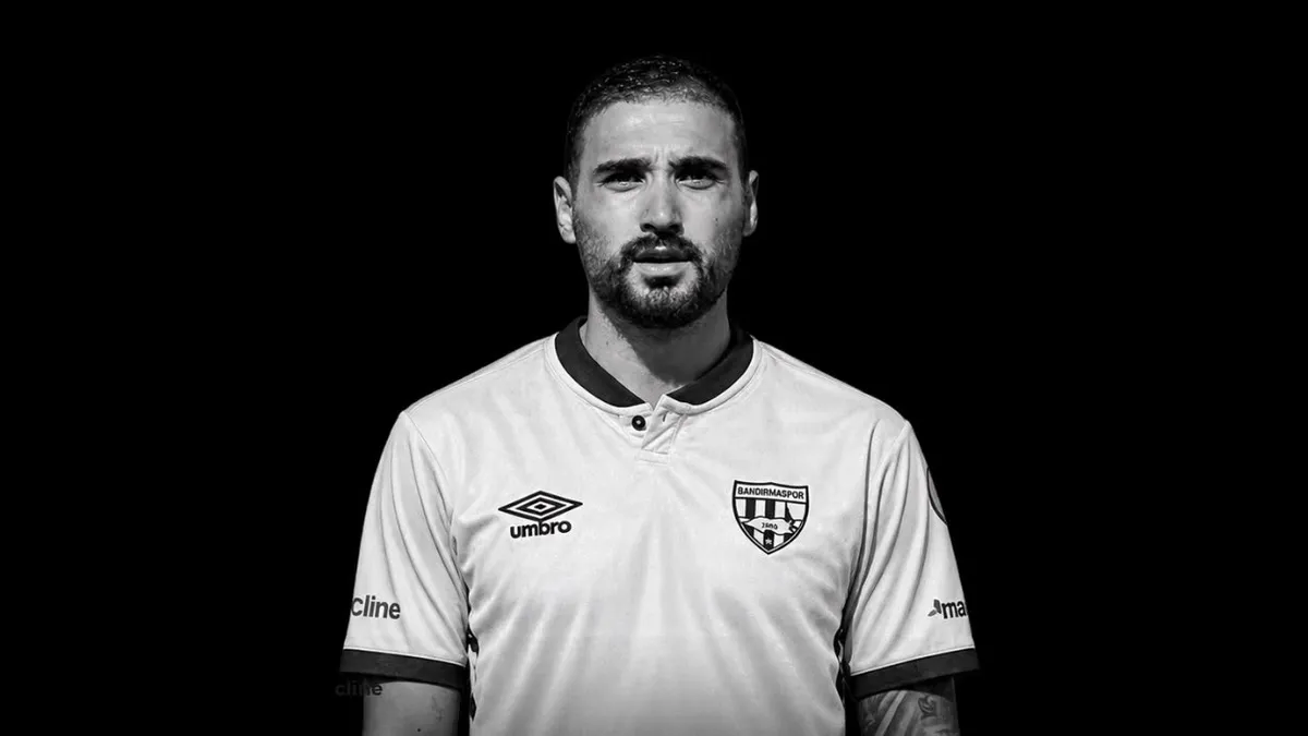 SON DAKİKA | Türk futbolu için acı haber! Bandırmasporlu Tolga Kalender hayatını kaybetti...
