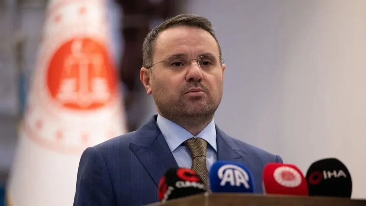Bakan Gürlek'ten fon soruşturması açıklaması