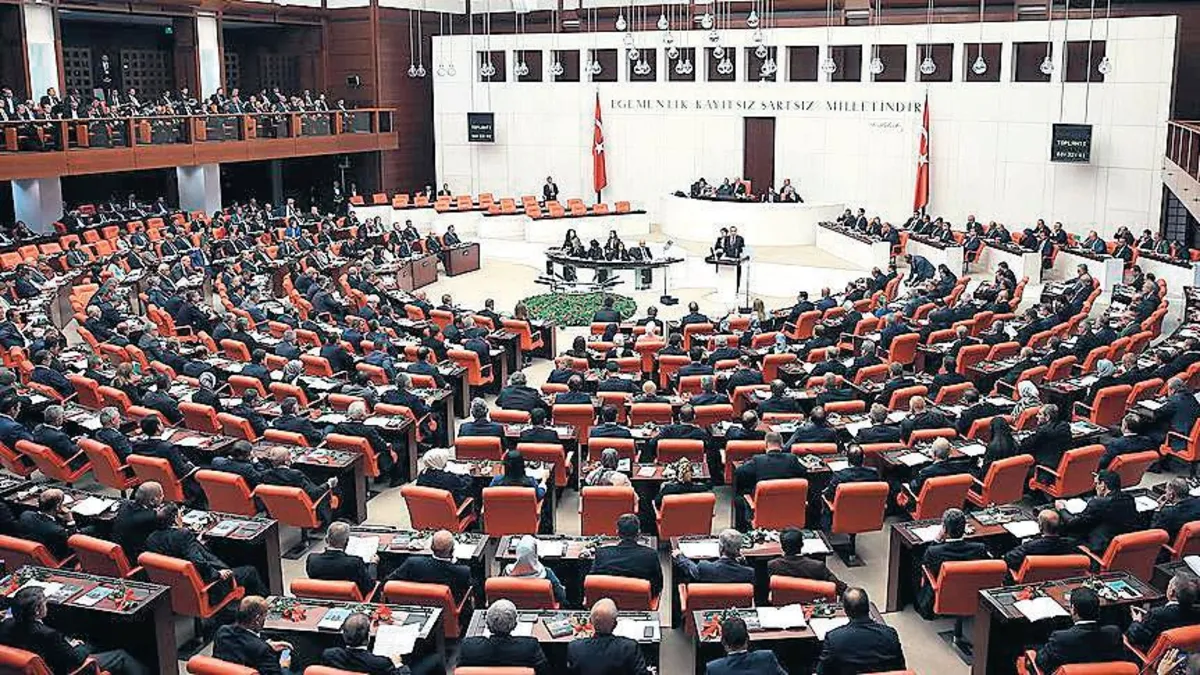 13'üncü yargı paketi yolda: Boşanmalara kolaylık, nafakaya sınır...