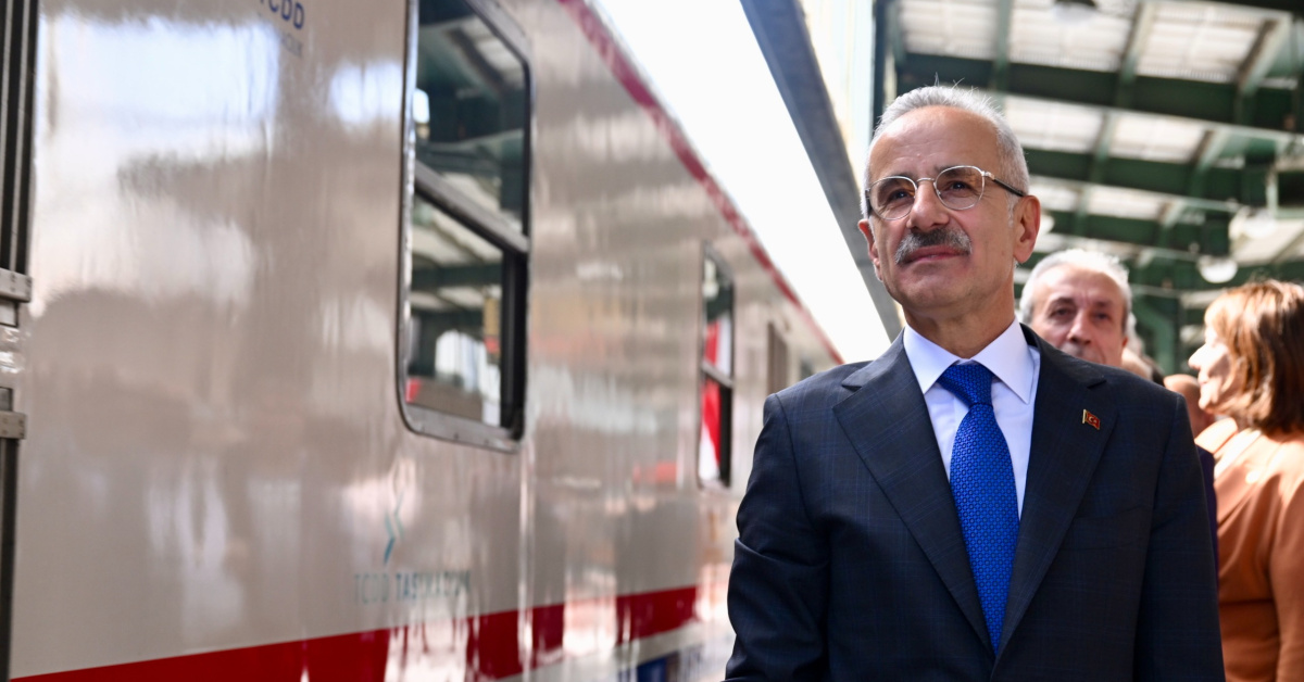 Bakan Uraloğlu açıkladı: Orient Express 30 Eylül’de İstanbul’da