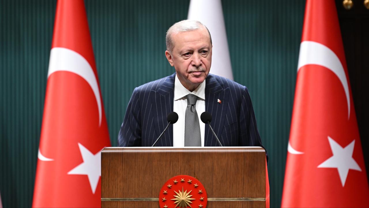 Cumhurbaşkanı Erdoğan, Türk Silahlı Kuvvetlerini Güçlendirme Vakfının kuruluş yıl dönümünü kutladı