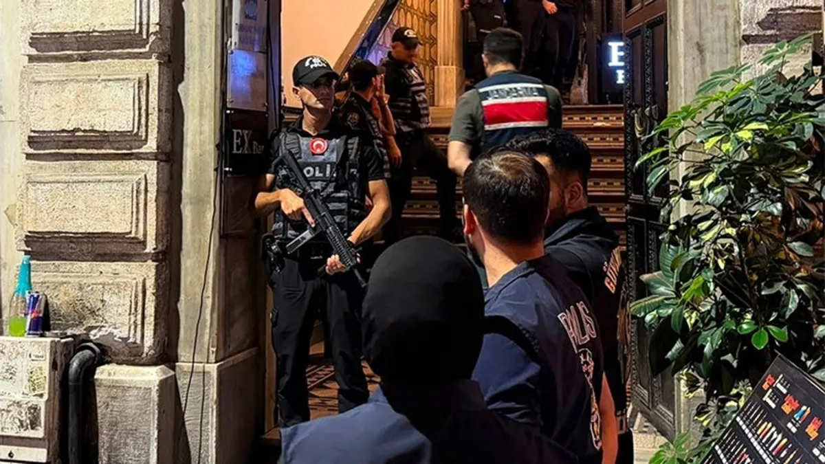 Batakhanelere neşter