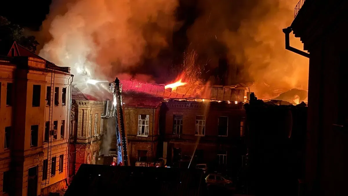 Rusya'dan Ukrayna'daki iletişim ve lojistik merkezlerine İHA saldırısı