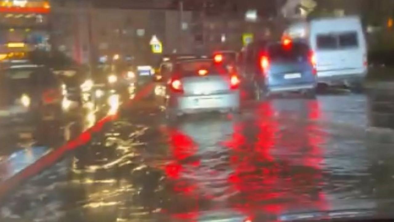 İstanbul'da sağanak etkili gerçekleşti