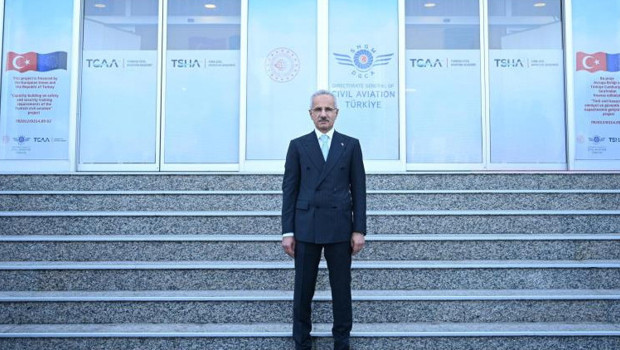 Bakan Uraloğlu'ndan 12 son iç hat müjdesi