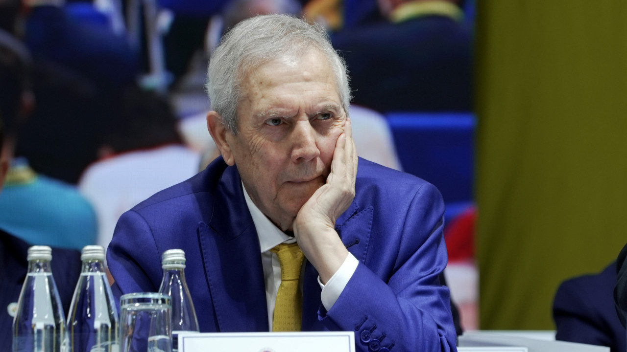 Aziz Yıldırım Fenerbahçe'nin kasasında kaç para olduğunu duyurdu