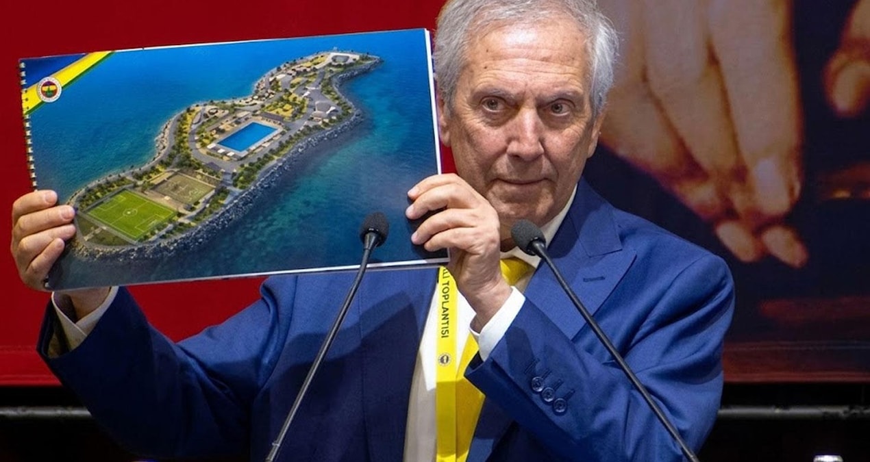 Galatasaray'dan Aziz Yıldırım'a olay gönderme