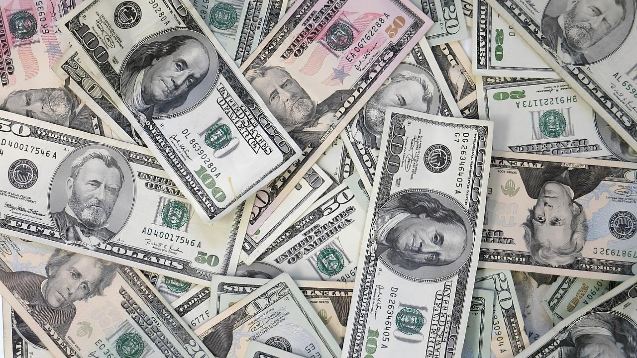 Dolar kuru tüm zamanların rekorunu kırdı: Kritik sınıra ulaştı