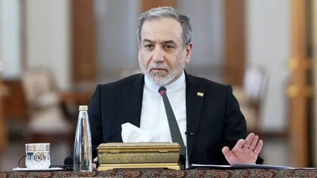 İran duyurdu: Hürmüz’ün kaderi Washington’dan yarın gelecek yanıta bağlı