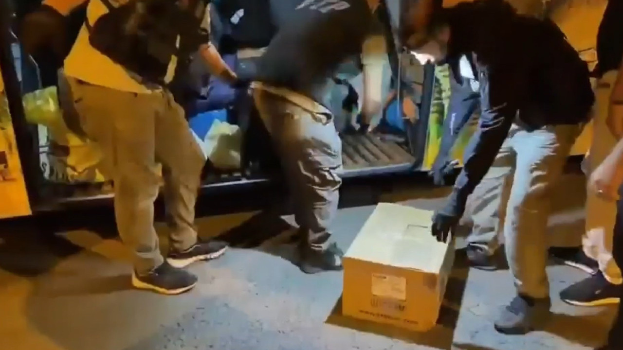 Yolcu otobüsünün bagajından 40 kilo uyuşturucu çıktı