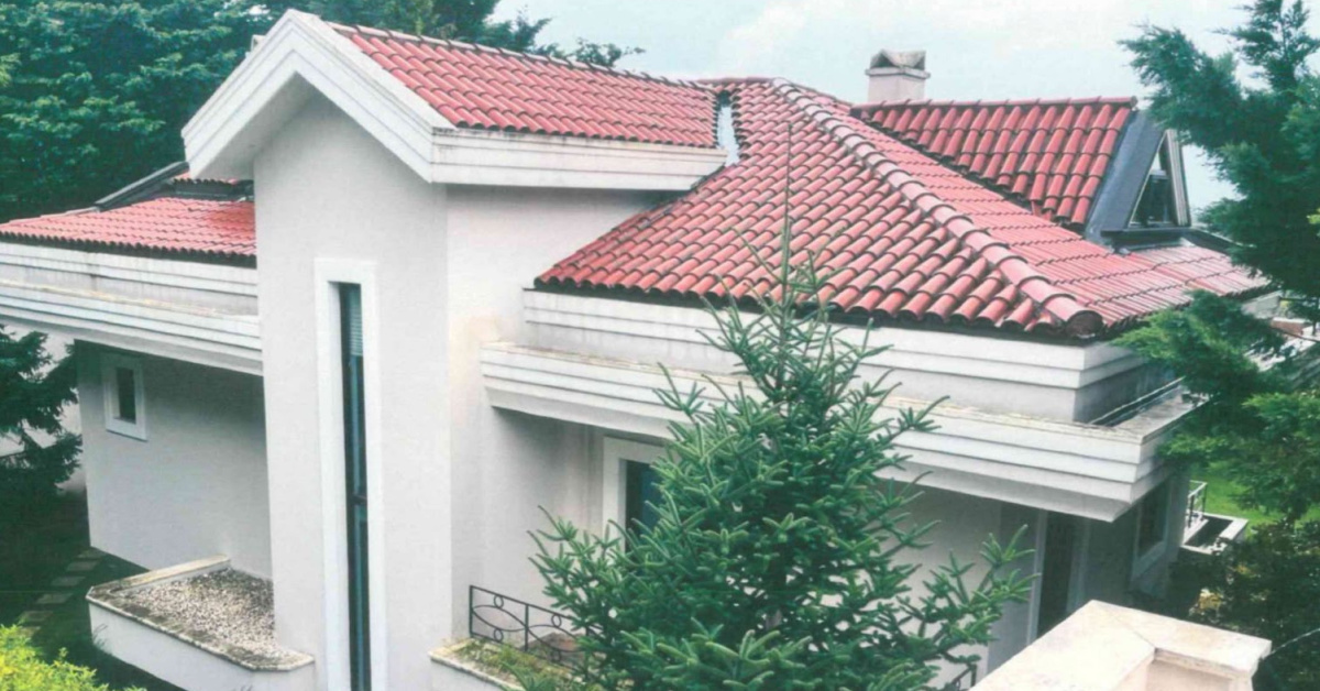 1,2 milyarlık villalara el konuldu