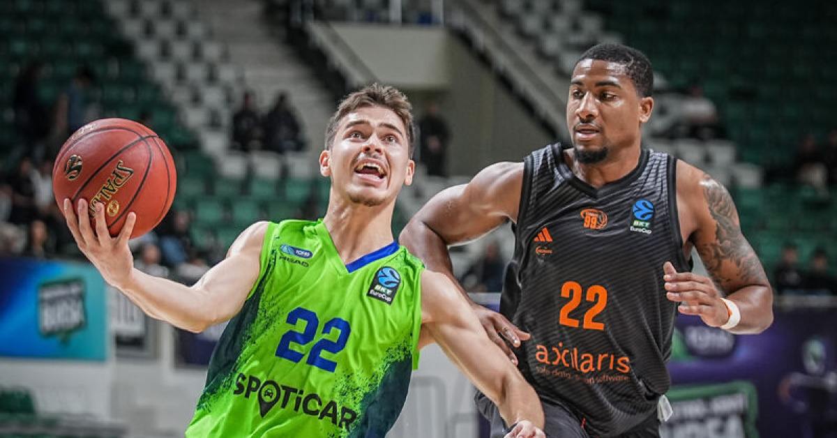 TOFAŞ Eurocup'a galibiyetle start aldı!