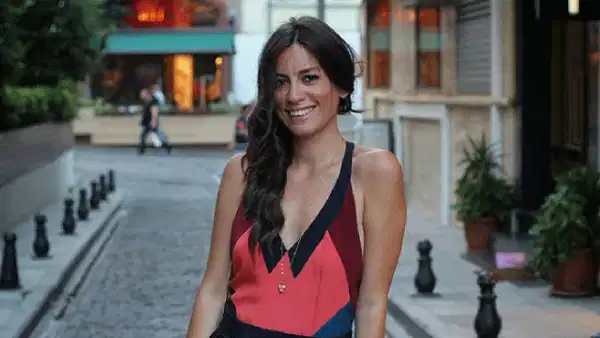 Moda bloglarının öncü isminden sürdürülebilirlik mesajı: 'Her şeyi sıfır almak zorunda değiliz'