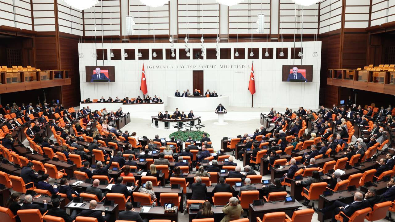 son yasama yılı yarın başlıyor