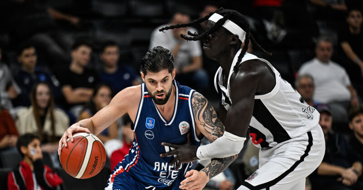 A.Efes Kızılyıldız deplasmanında!