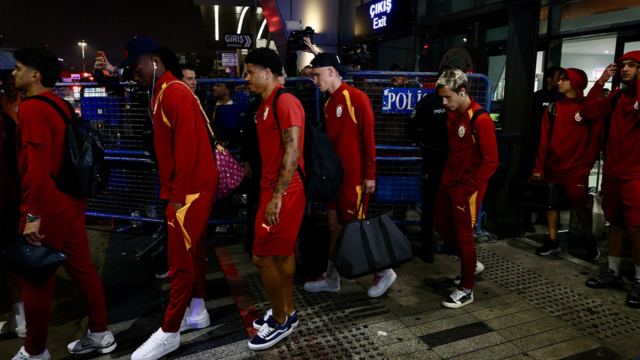 Galatasaray'da futbolculara ilginç yasak: Milli ara öncesi duyurdular
