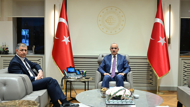 Bakan Uraloğlu, İzmir Büyükşehir Belediye Başkanı Tugay'ı kabul etti