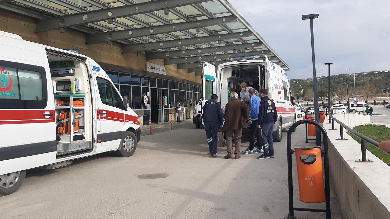 İzmir'de fabrikada patlama meydana geldi: 3'ü ağır 7 işçi yaralandı