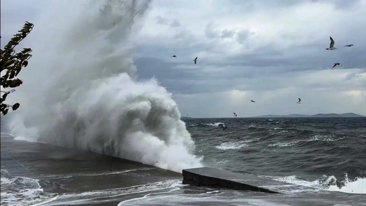 Meteoroloji'den Batı Karadeniz ve Marmara için fırtına uyarısı: Saat verilerek duyuruldu