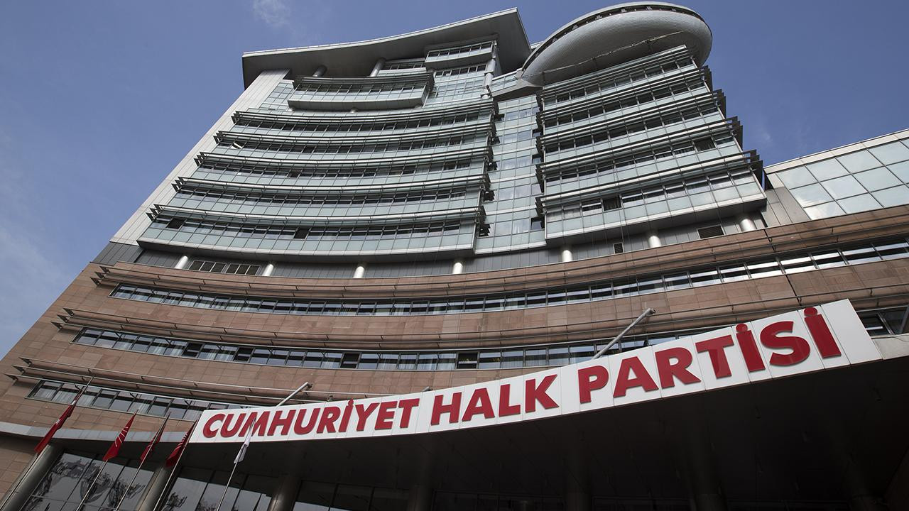 Butlan CHP'si Meclis resepsiyonu kararından vazgeçti