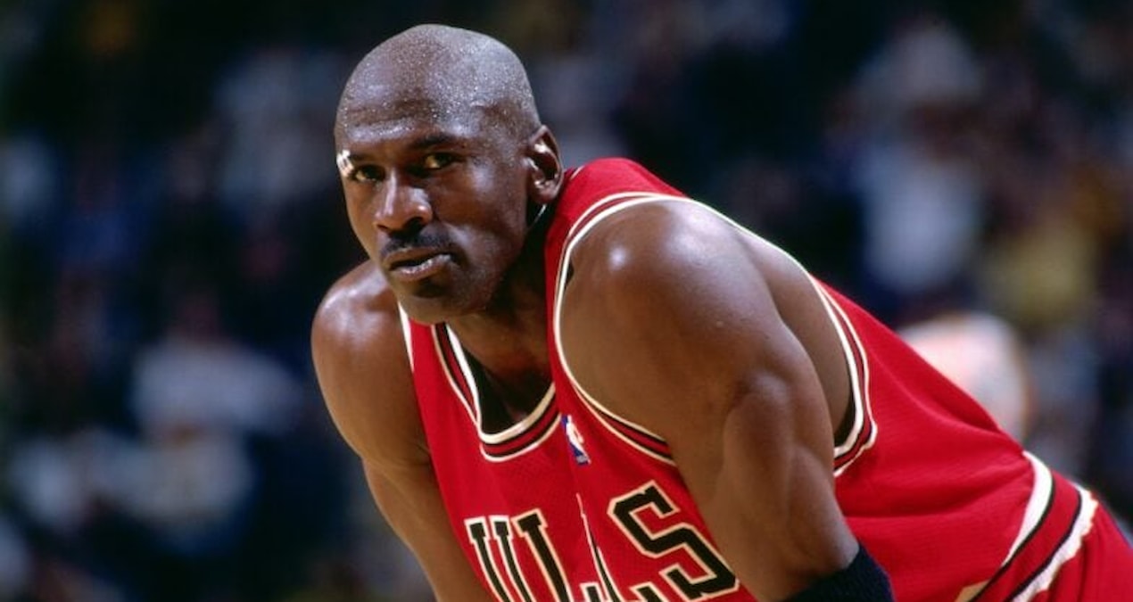 Michael Jordan'ın 'Last Dance' forması rekor fiyata satıldı