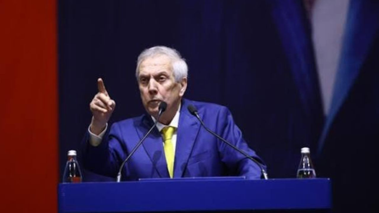 Aziz Yıldırım iki ismin biletini kesti