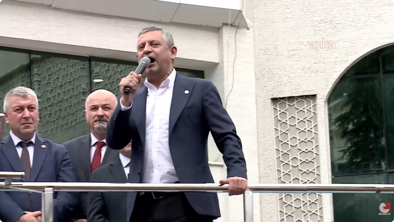 Son Dakika | Özgür Özel'den Artvin Milli İrade Meydanı'nda miting!