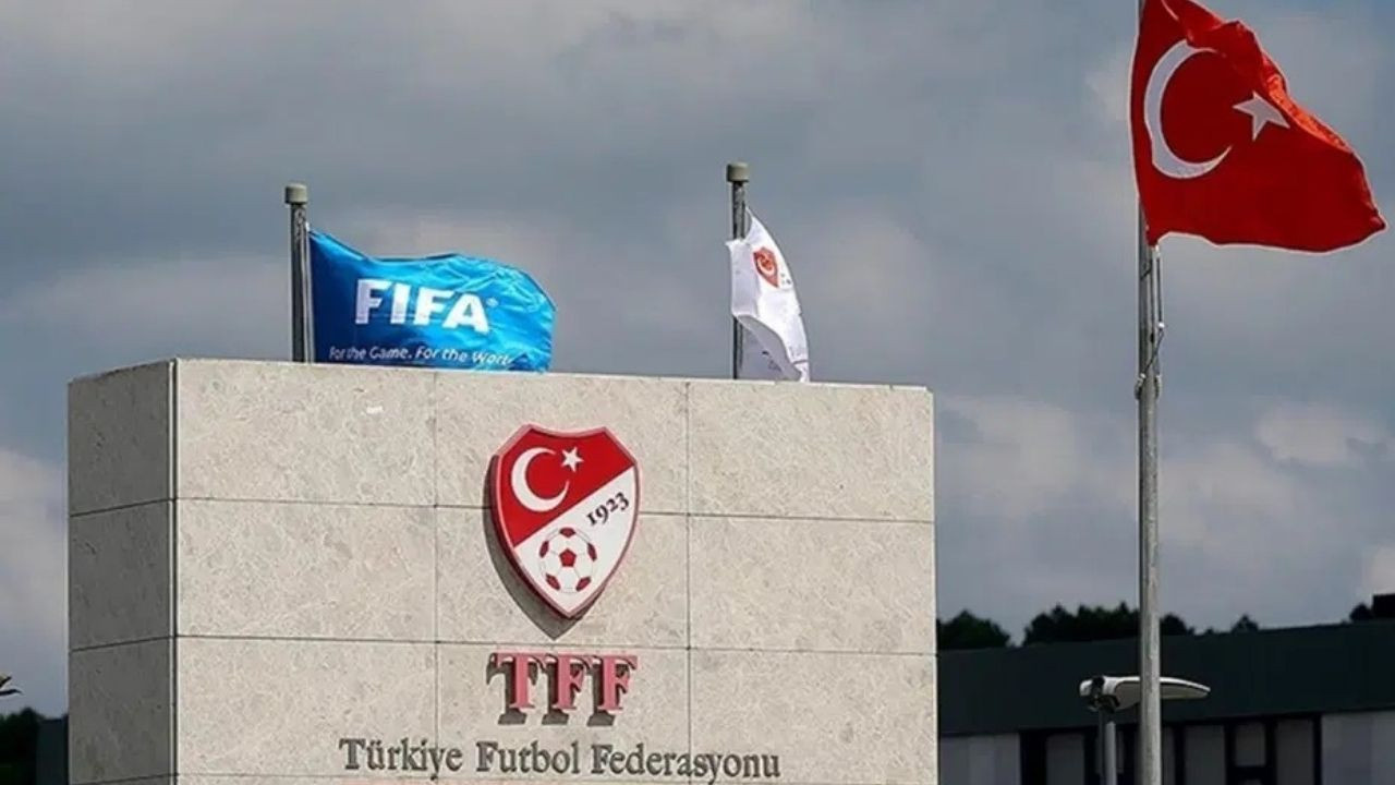 "Ligler ertelenecek!"