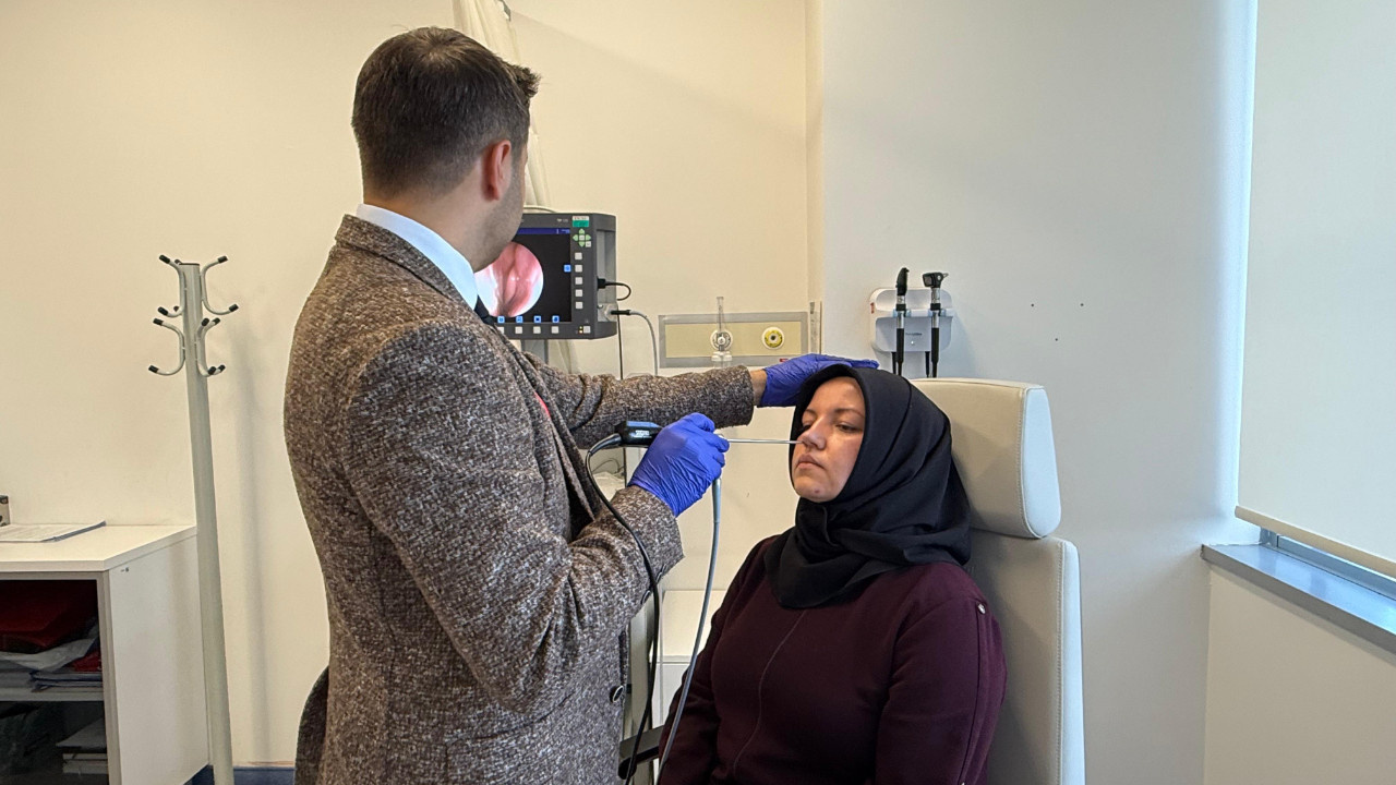 Nezle sanıp önemsemedi burnundan beyin sıvısının aktığı ortaya çıktı
