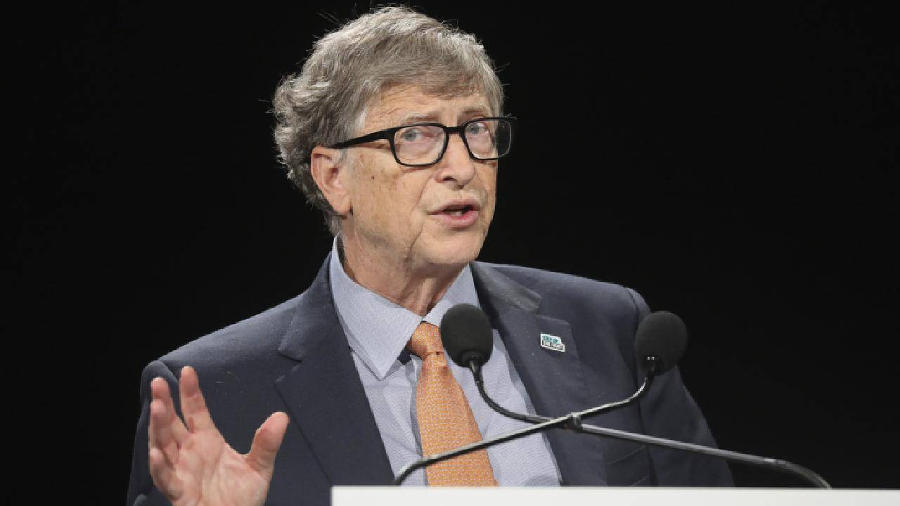 Bill Gates ürküten yapay zeka senaryosunu duyurdu