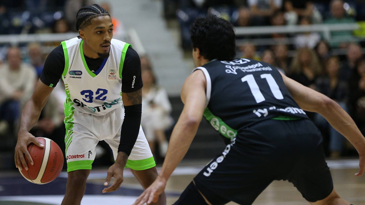 Denizli Basket, evinde TOFAŞ'ı 14 puan farkla mağlup ederek galip çıktı