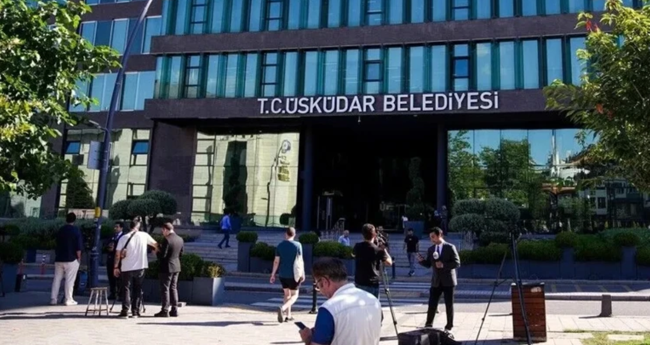 AKP'nin gelir gelmez Üsküdar'daki ilk icraatı, işçi kıyımına dönüştü