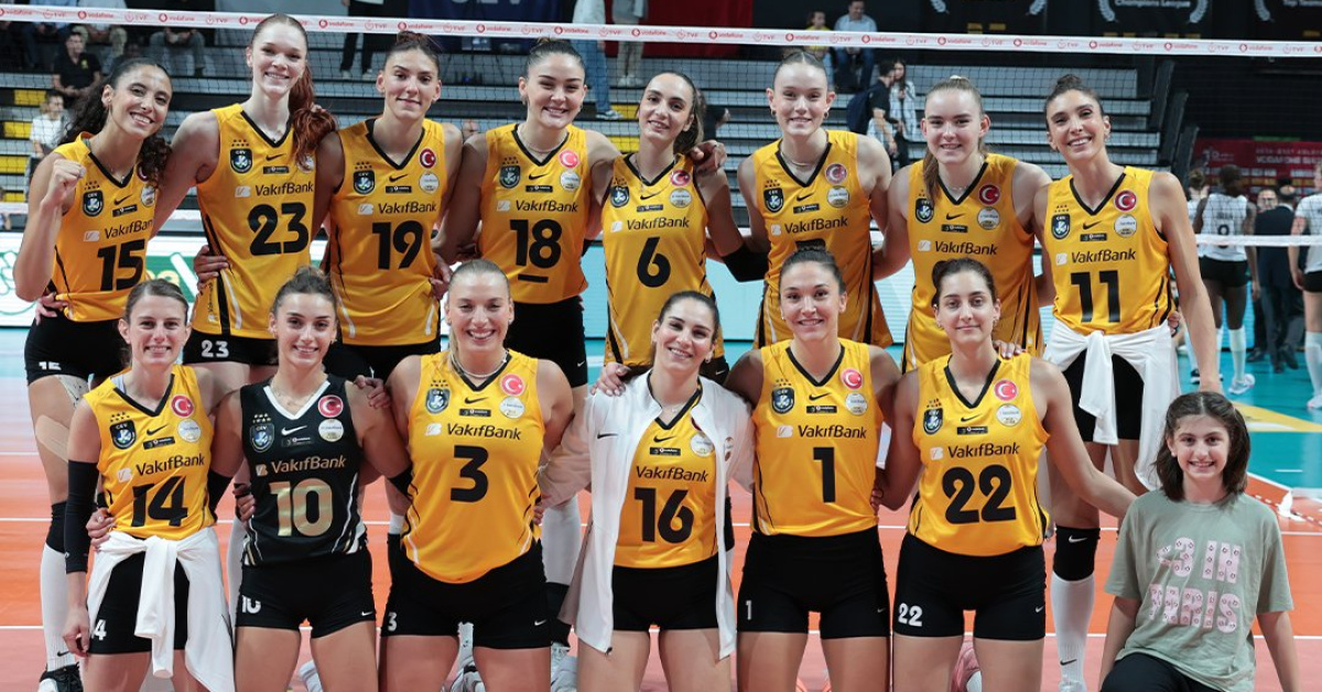 VakıfBank, son şampiyonlukla zafer dolu bir başlangıç yaptı ve takımı coşturdu!