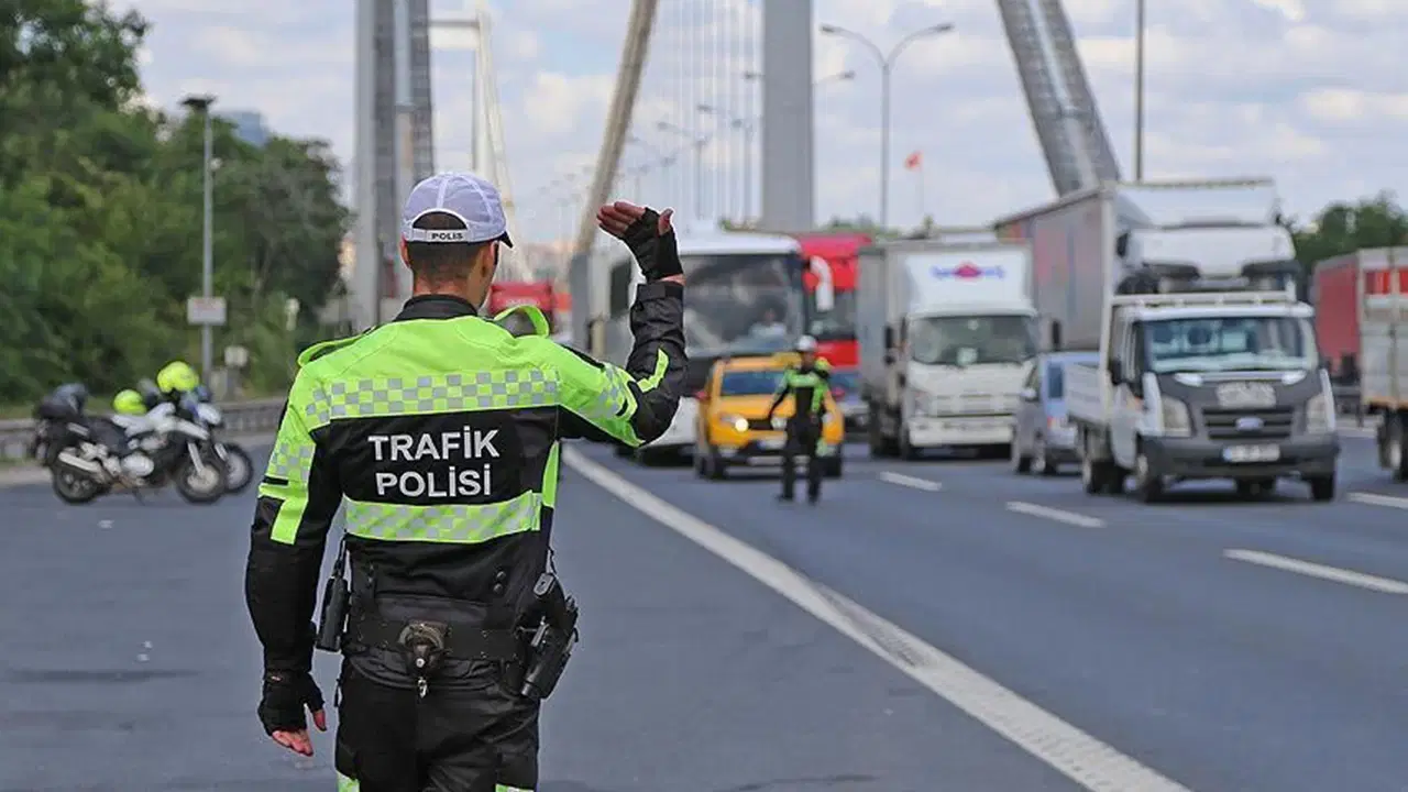 İstanbul'da yarın bu yollar trafiğe kapanacak
