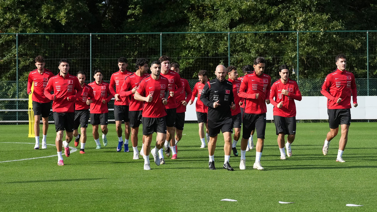 3 maçını da kaybeden milli takım taktik çalıştı