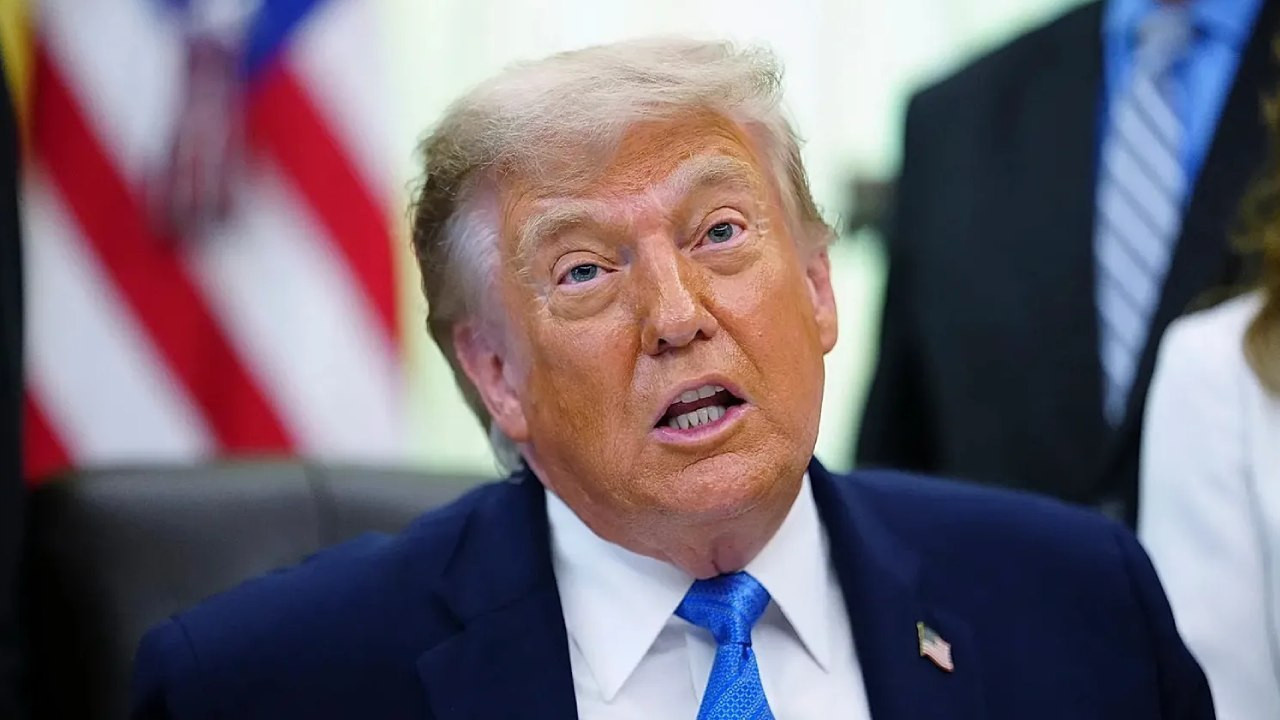 Trump, masadaki iki seçenekle ilgili açıklama yaptı: Kolay mı, yoksa zor mu?