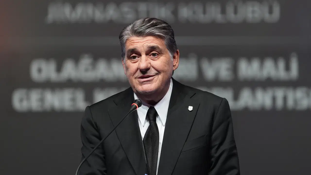 Tek aday Serdal Adalı... Beşiktaş'ta seçim günü