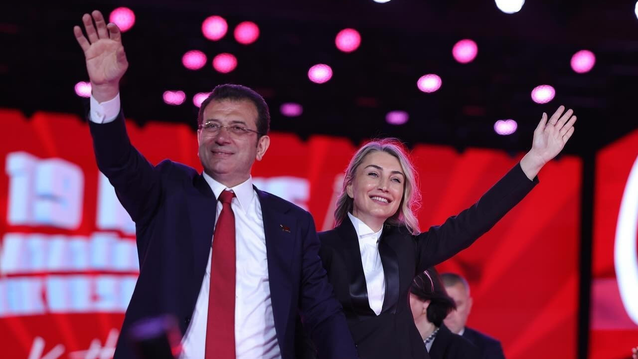 Ekrem İmamoğlu ve Dilek İmamoğlu YENİ Parti il delegesi olarak seçildi