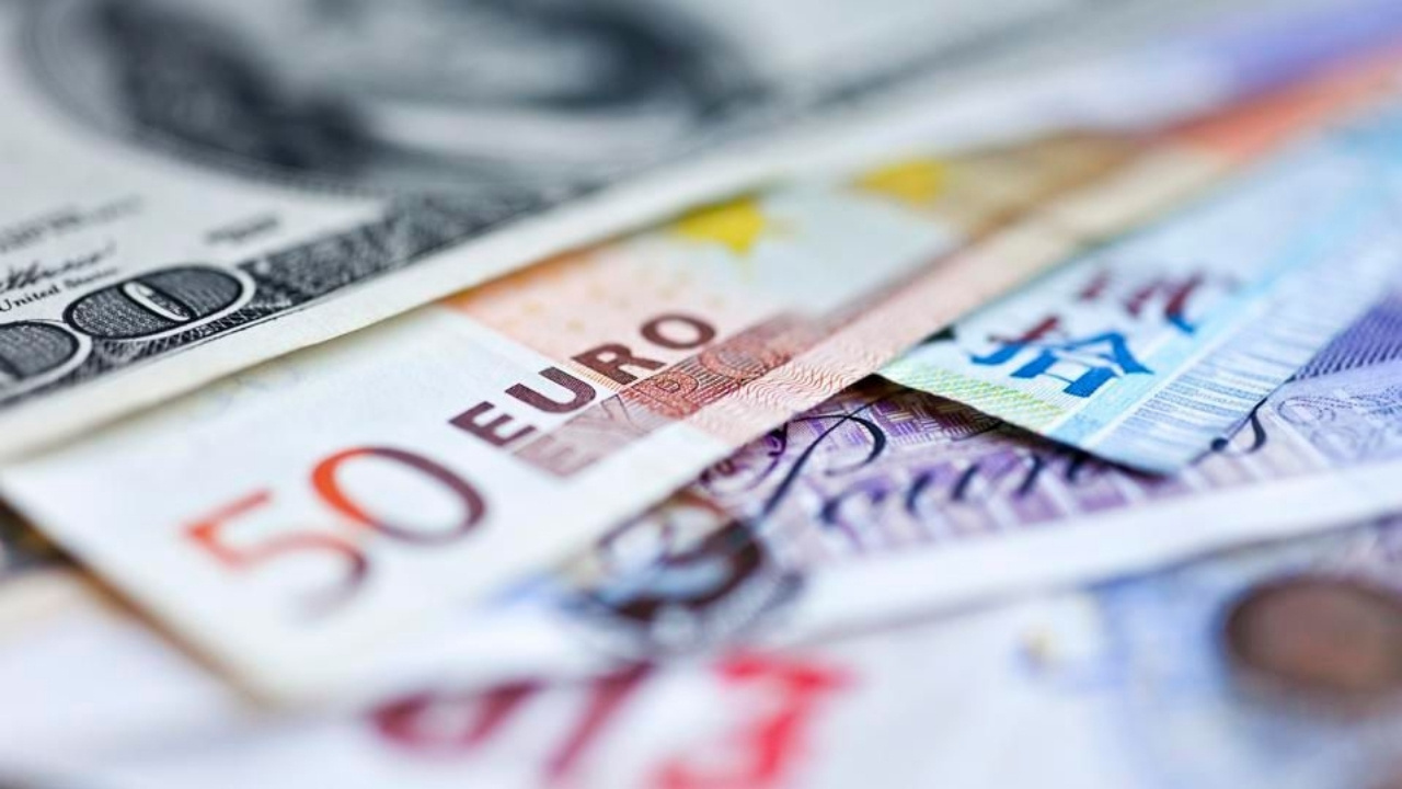 Dolar fırtınası dünyayı sardı: Euro ve sterlin kritik eşiklerin altına sarktı
