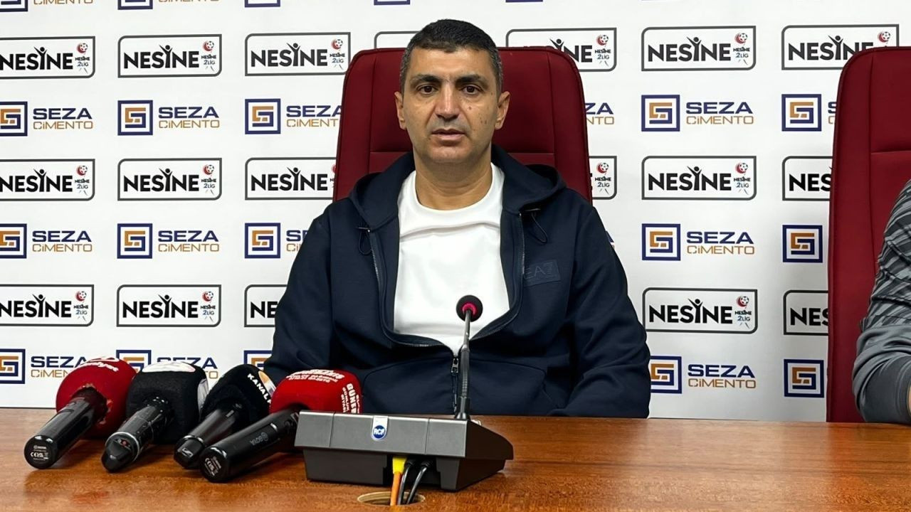 Kendi sahasında yenilip koltuktan düştü! "Karalar bağlamaya gerek yok" dedi