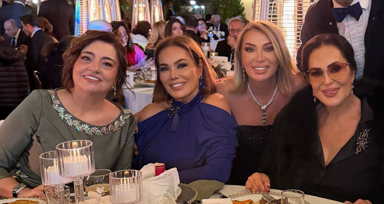 Türkan Şoray yeğeninin düğününe katıldı: Üç kız kardeşin mutlu günü