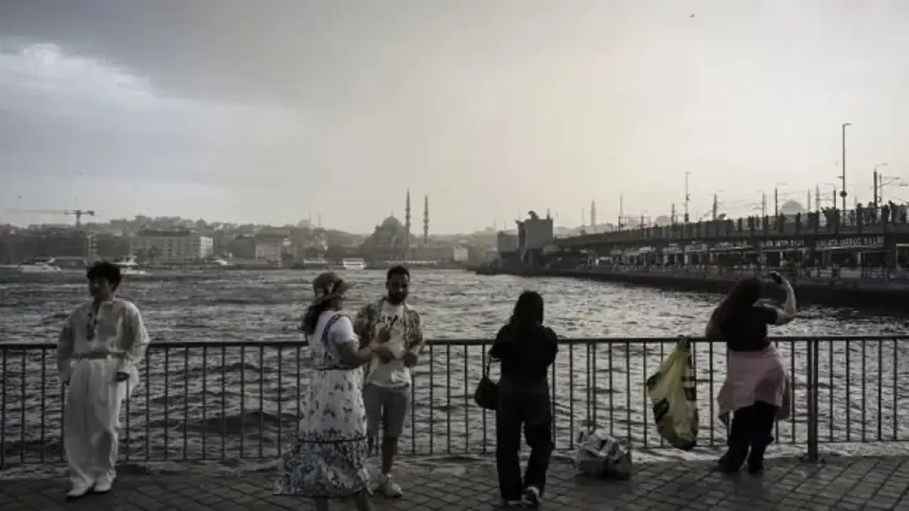 İstanbul’da hava değişiyor: Yağış bitti ama bu defa fena üşütecek