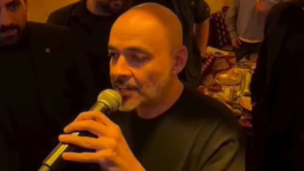 Sıra gecesinde rap kaydetti