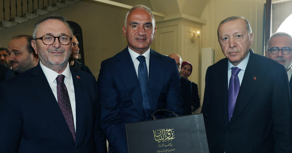 Bursevî’nin başyapıtı kendi el yazısıyla yeniden hayat buldu