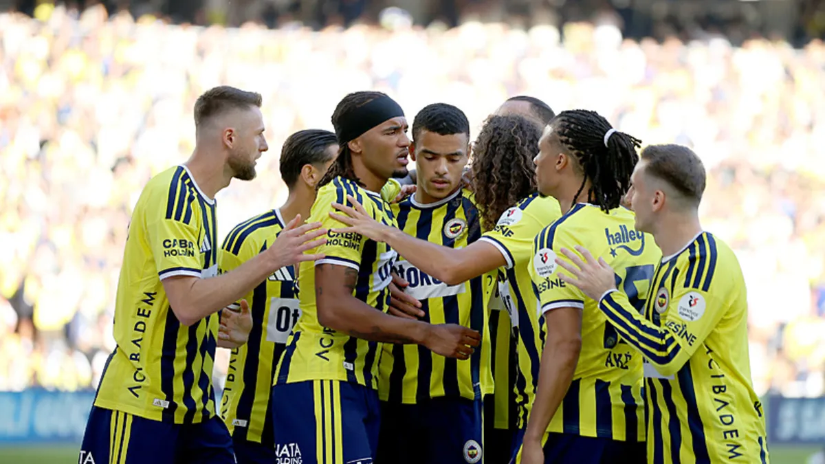 CANLI | Süper Lig’de Rizespor – Fenerbahçe maçı! İlk 11'ler belli gerçekleşti